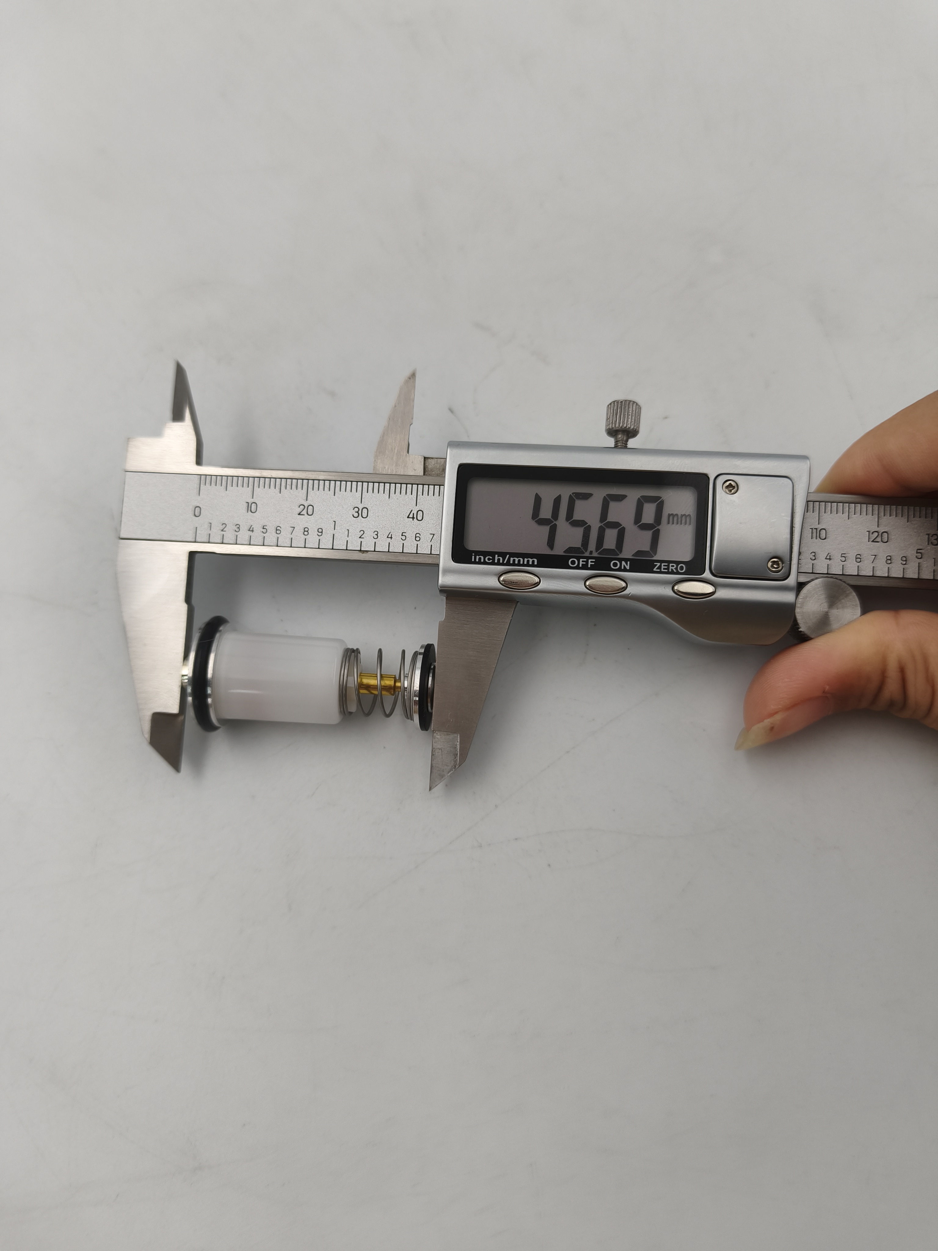 SNM-274-0018